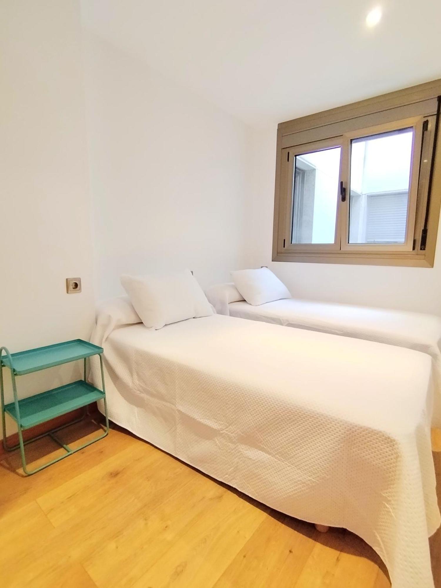Viveiro Centro Con Parking Apartment Екстериор снимка